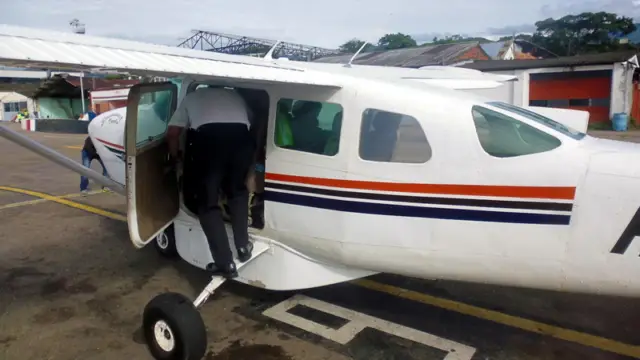 Avion pour Caño Cristales