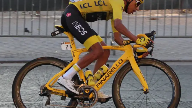 Egan Bernal près de l'arrivée du Tour de France 2019