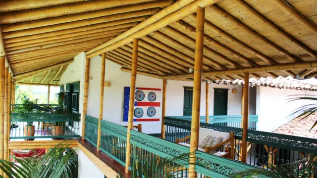 Construction de guaduas
