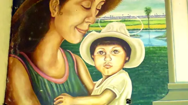 Peintures typiques de l'église de la Macarena