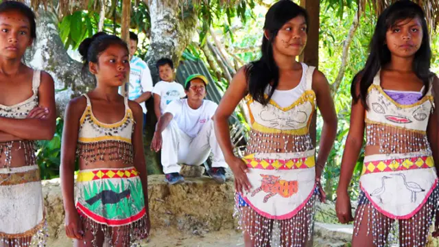 Communauté indigène d'Amazonie en Colombie