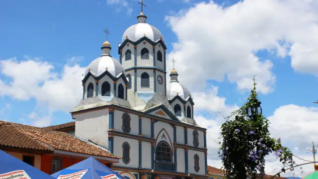 L'église du village de Filandia en Colombie