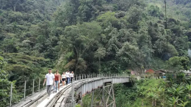 Activités atypiques autour de Medelin en Colombie